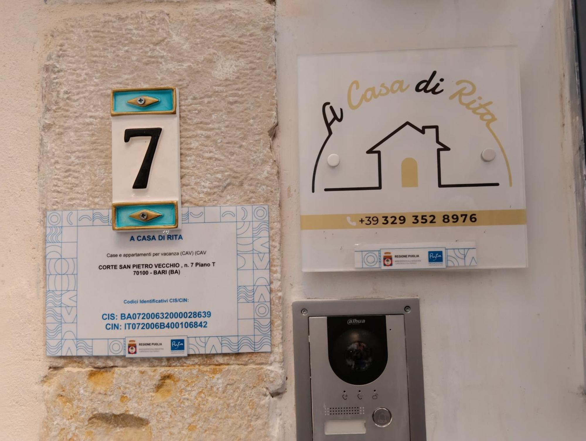 شقة A Casa Di Rita باري المظهر الخارجي الصورة